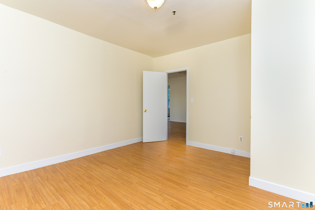 237 Bishop Street - Photo 6