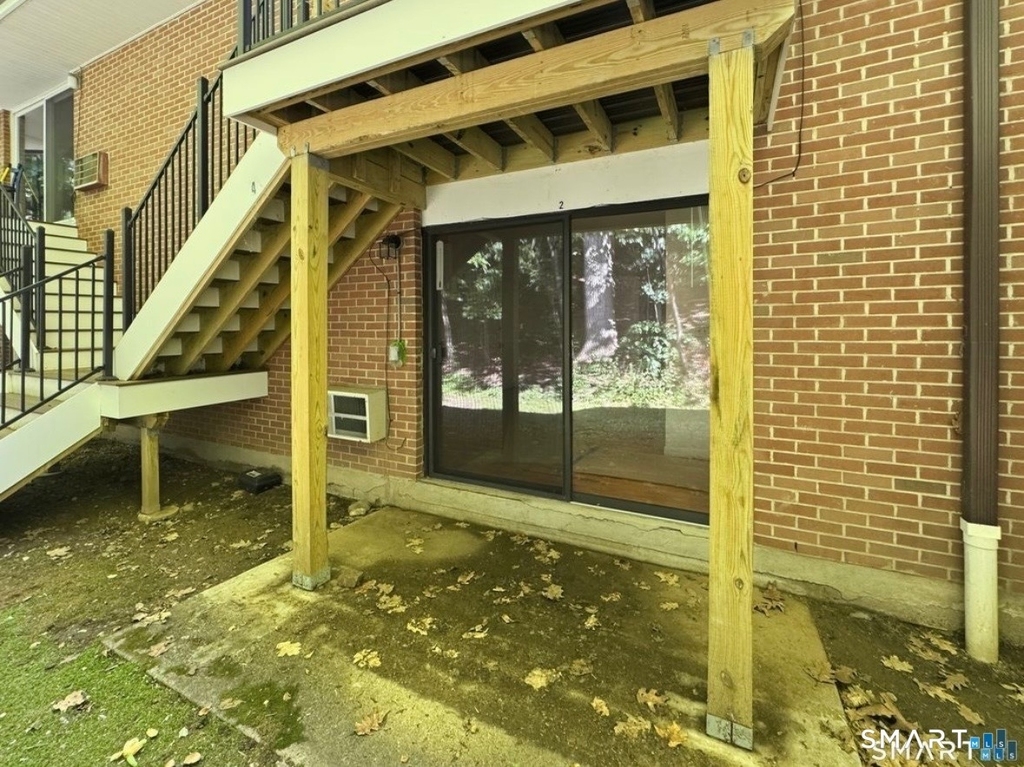 1634 Farmington Avenue - Photo 13