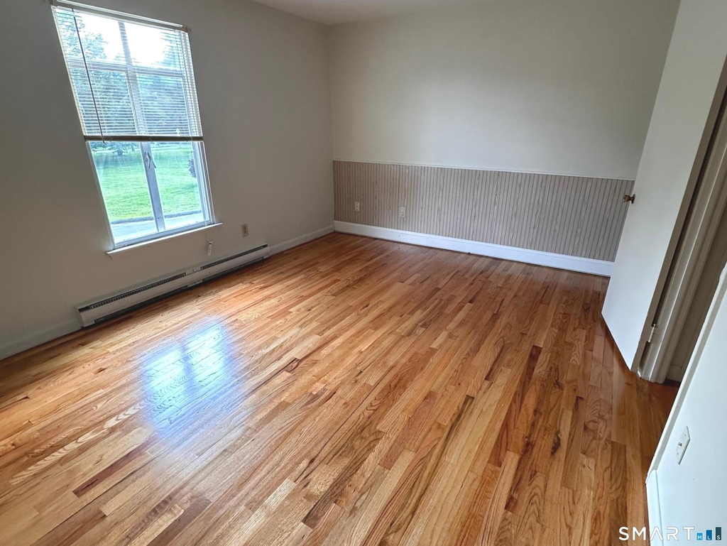 1634 Farmington Avenue - Photo 17