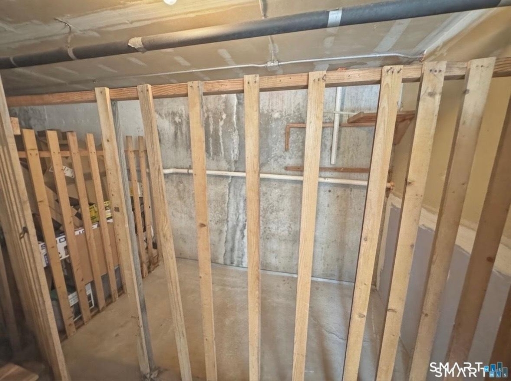 1634 Farmington Avenue - Photo 26