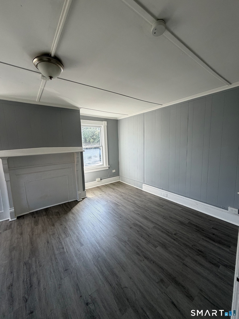 22 Hawthorne Street - Photo 8