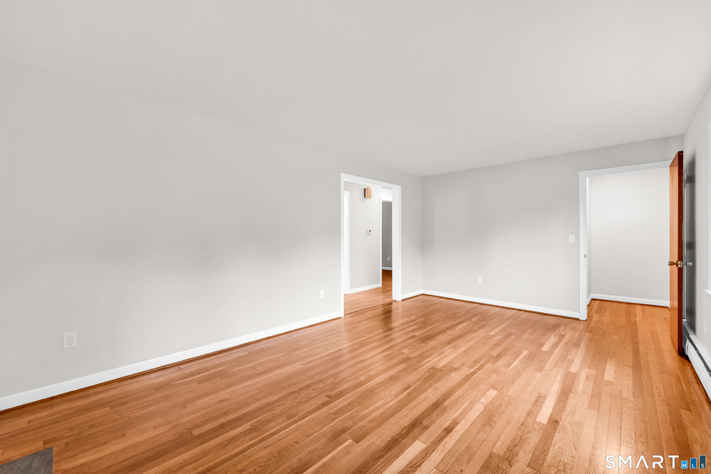 7 Olson Avenue - Photo 8