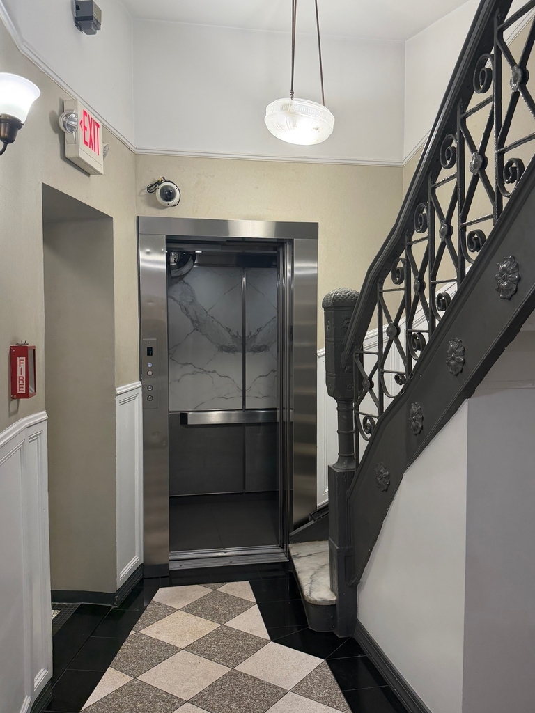  73rd Street - Photo 4