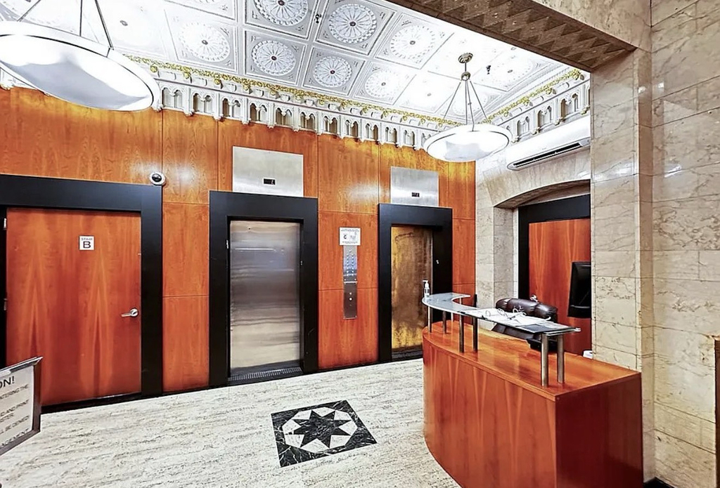 248 West 35th Street - Photo 7