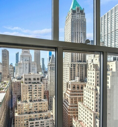 Wall Street - Photo 1