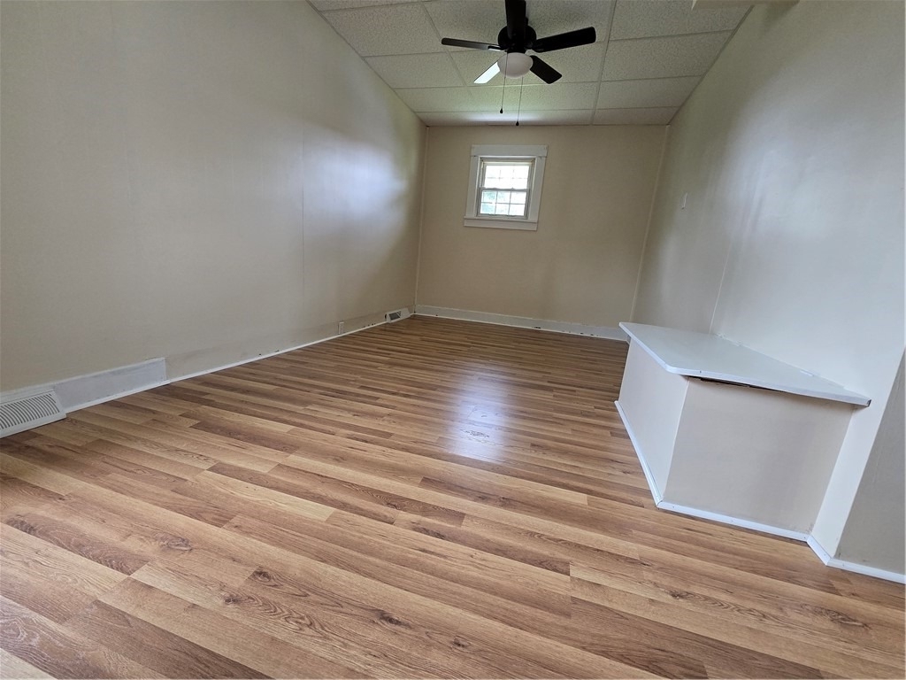 1106 Bechtel St - Photo 5