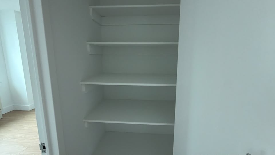 Center Boulevard - Photo 10
