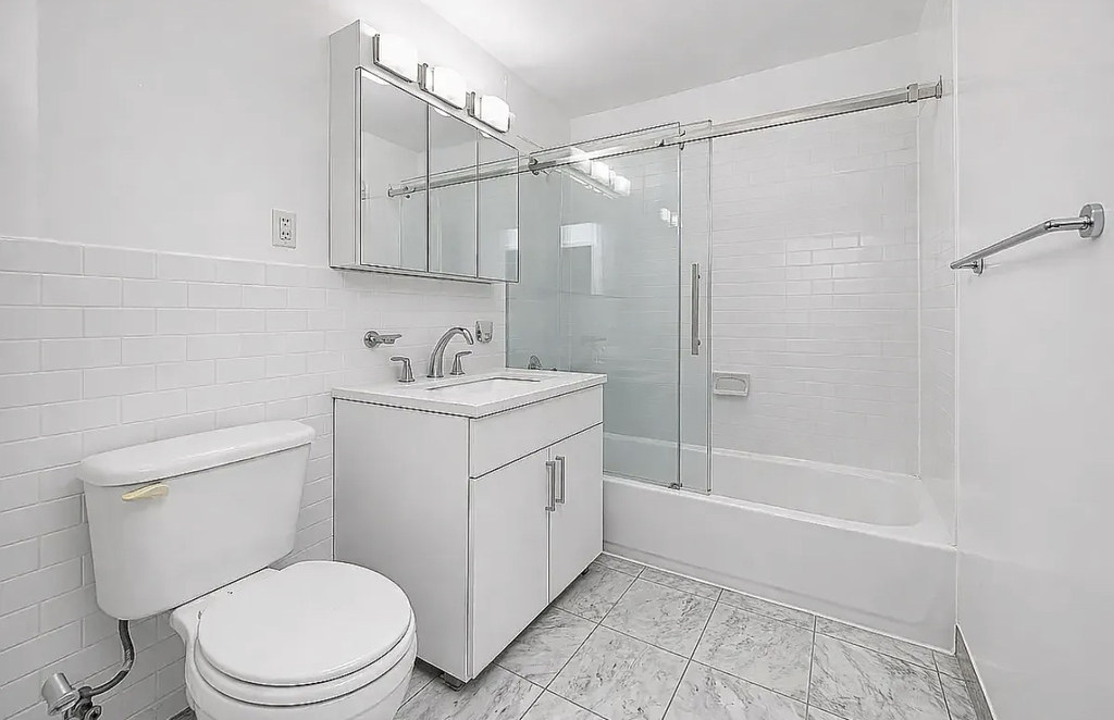 East 35th Street - Photo 2
