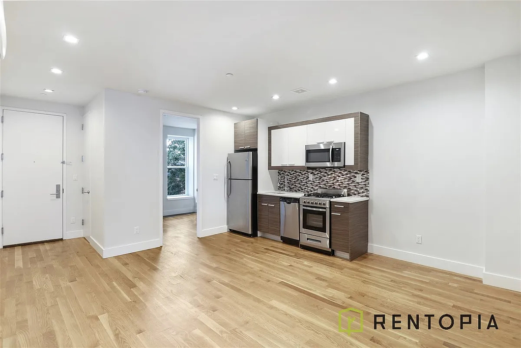 119 Guernsey Street - Photo 4