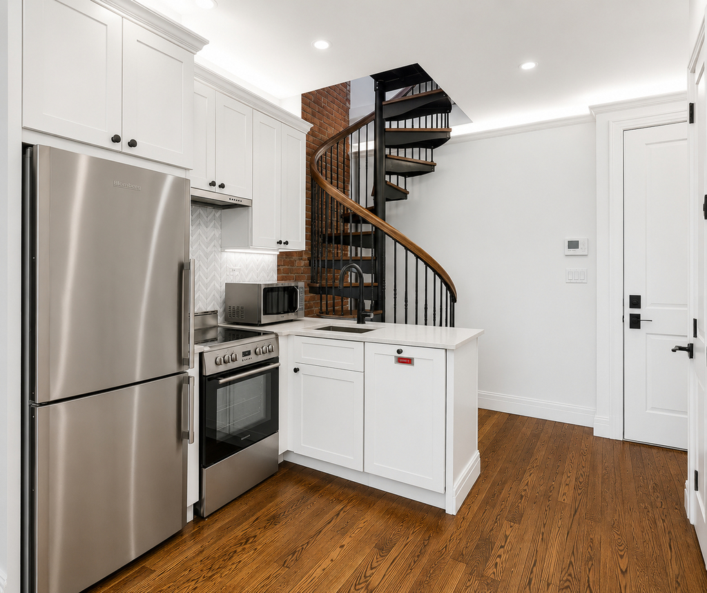 43 Columbia Place - Photo 0