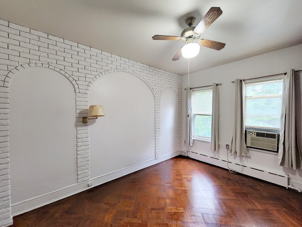 237 62nd Street - Photo 5