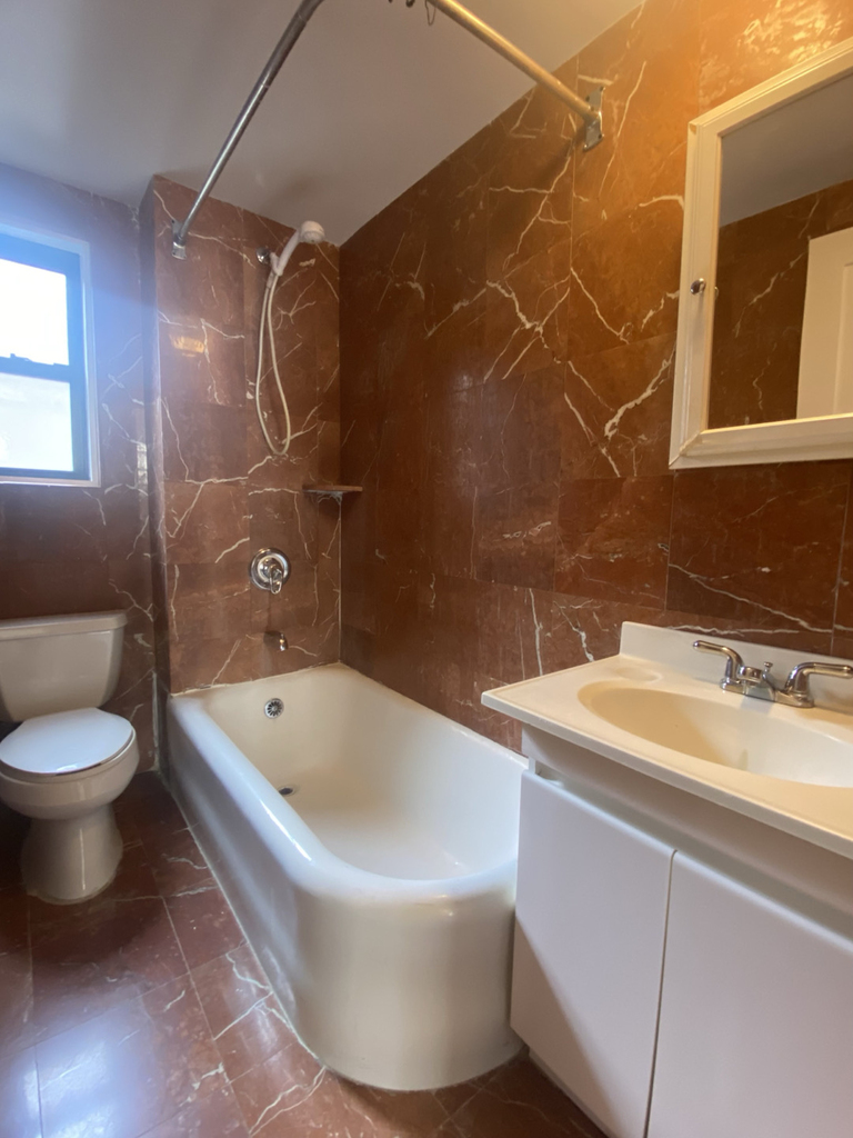 East 44th Street - Photo 11