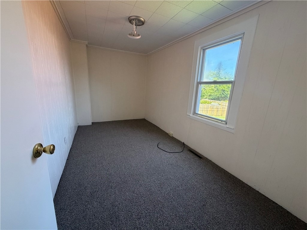 1846 Ridge Road - Photo 8