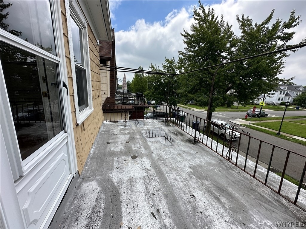 394 Taunton Place - Photo 2