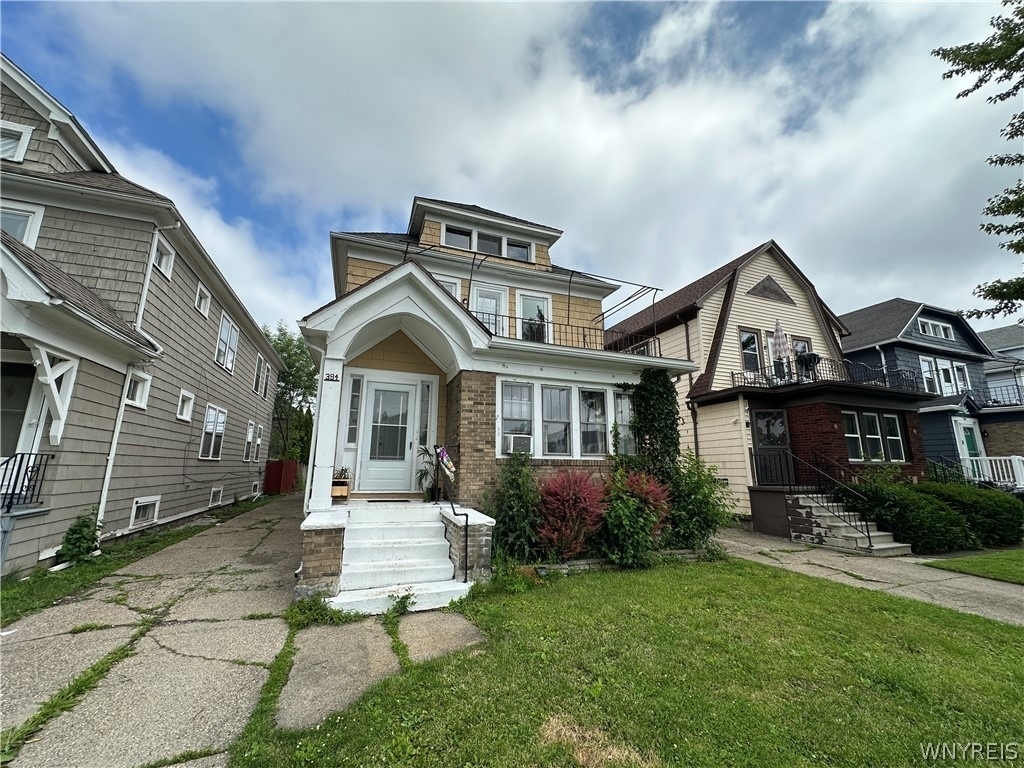394 Taunton Place - Photo 1