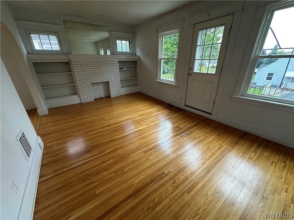 394 Taunton Place - Photo 4