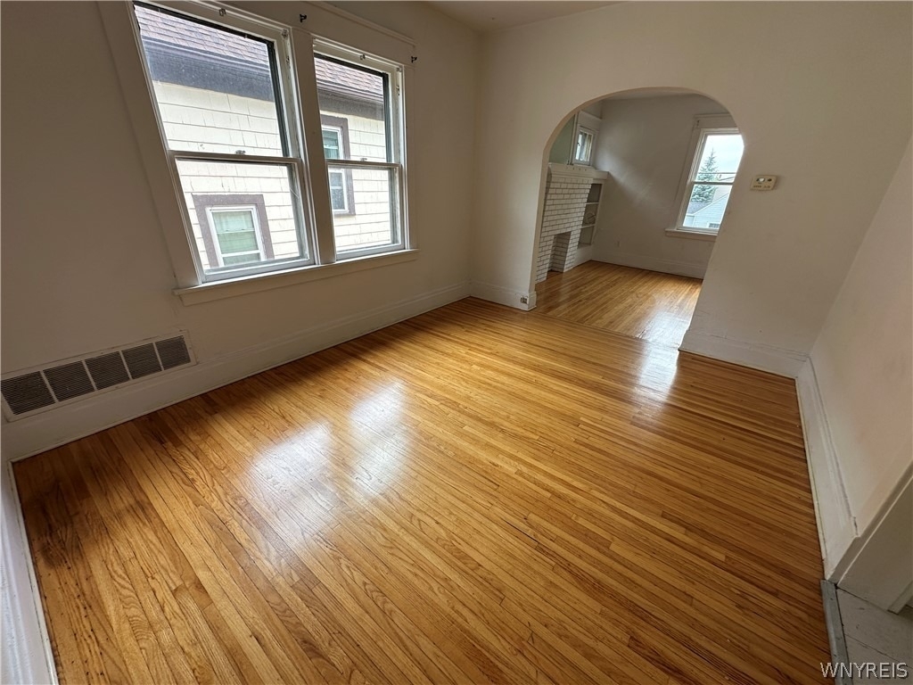 394 Taunton Place - Photo 8