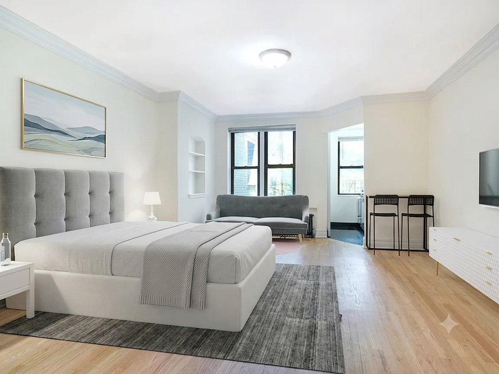  East 46th Street - Photo 1