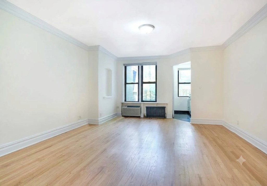  East 46th Street - Photo 0