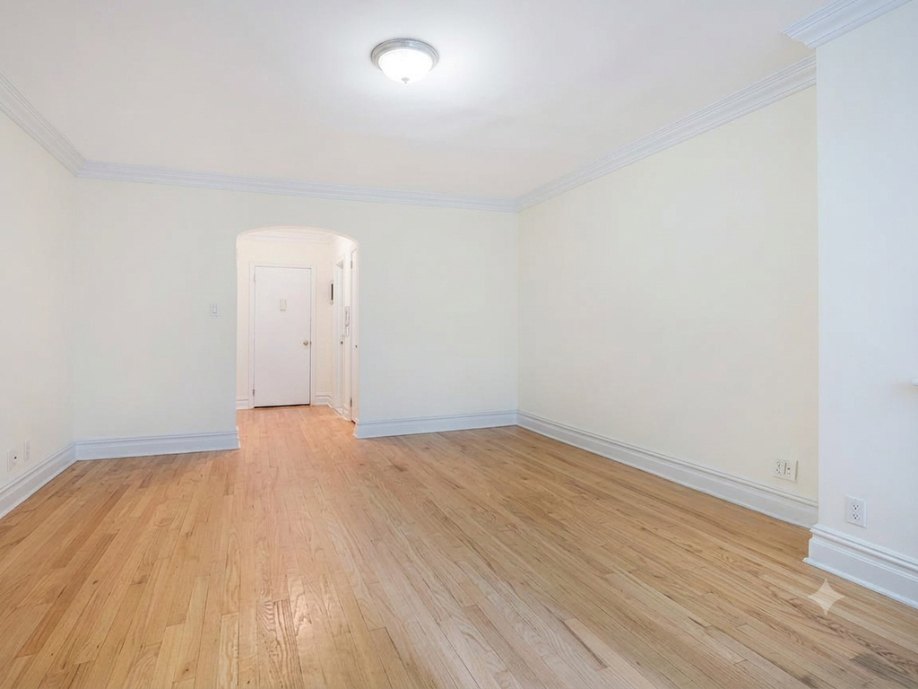  East 46th Street - Photo 2