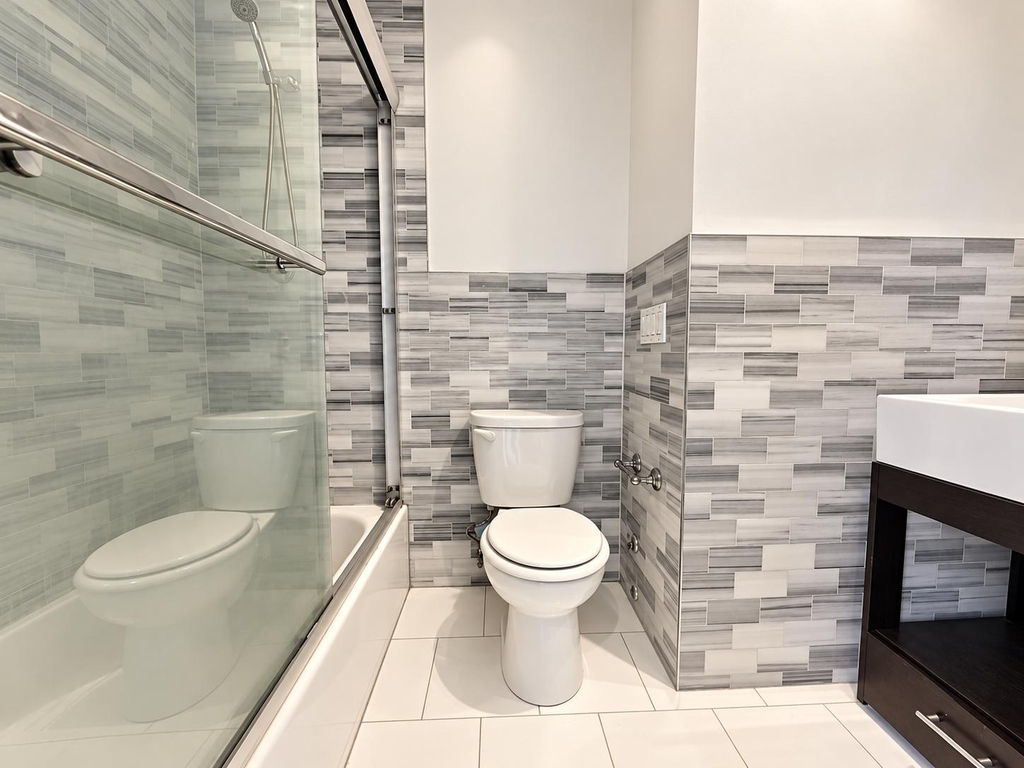 953 Columbus Avenue - Photo 13