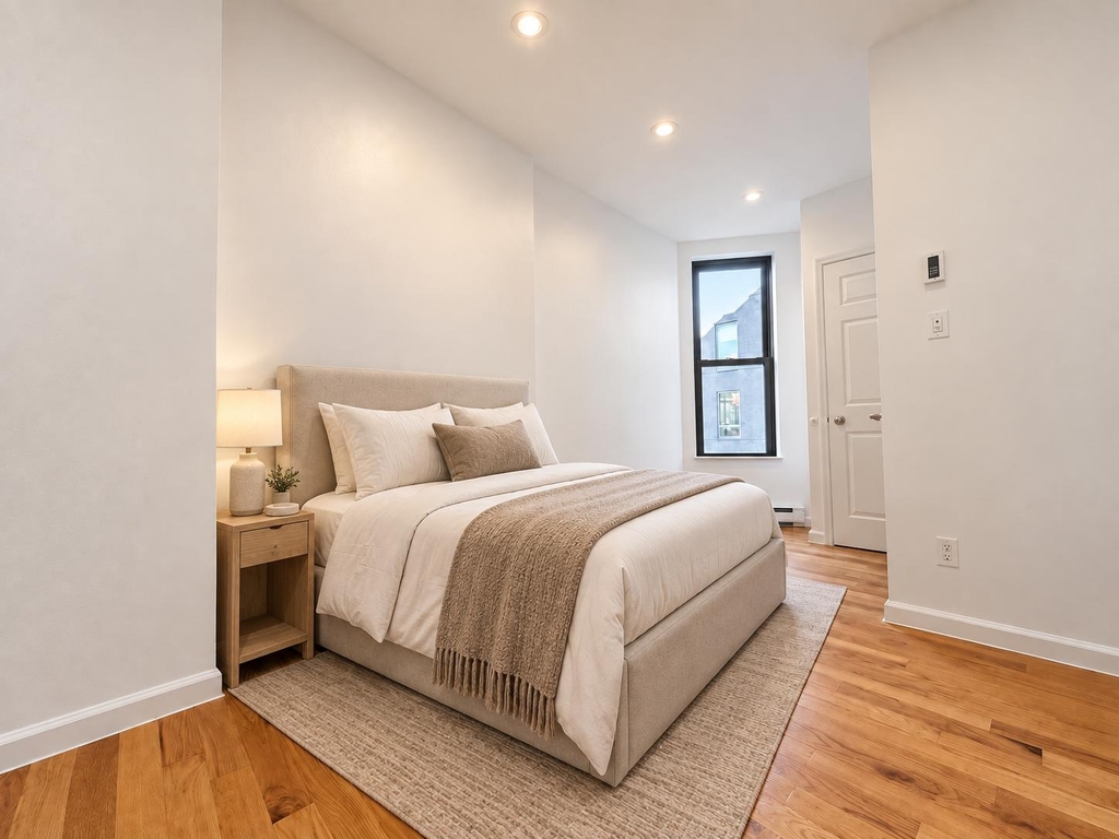 953 Columbus Avenue - Photo 4