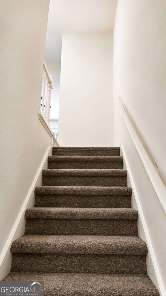 1175 Forest Vale Drive - Photo 7