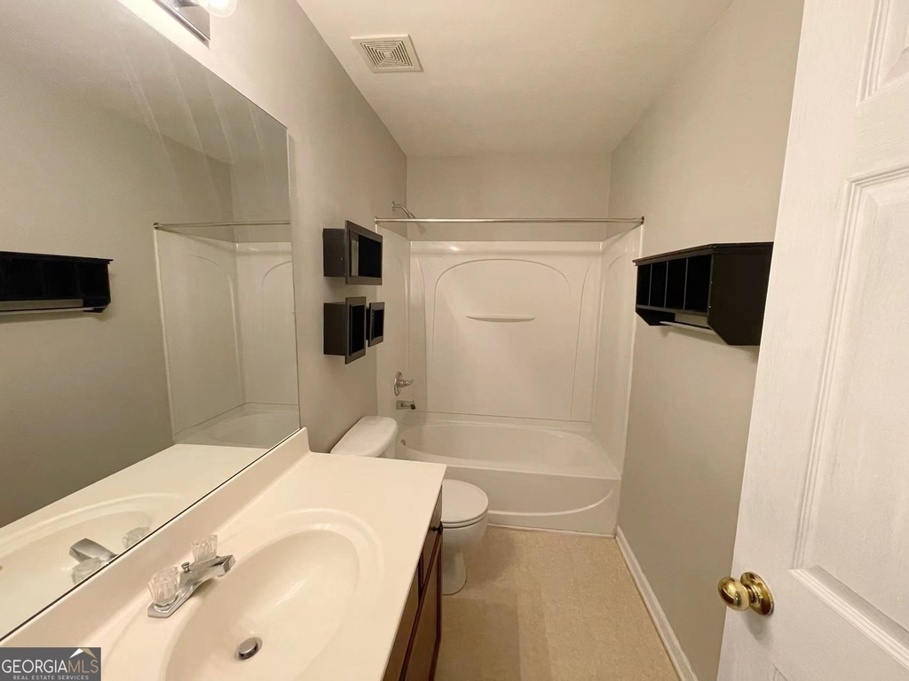 401 Norton Crossing - Photo 15