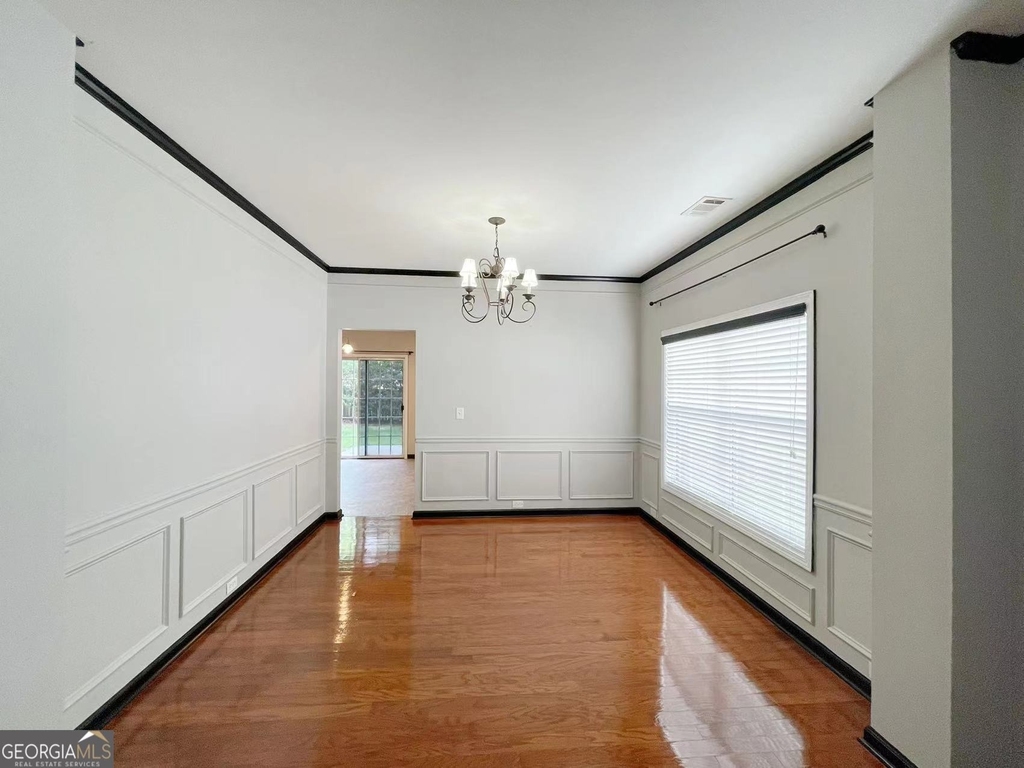 401 Norton Crossing - Photo 2