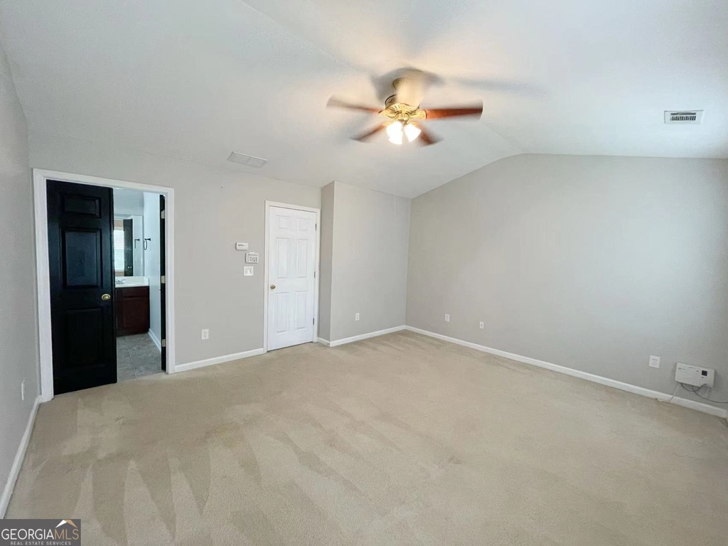 401 Norton Crossing - Photo 10