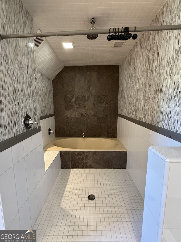 4225 Friar Tuck Lane - Photo 13