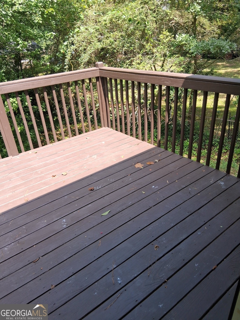 8229 Queens Drive - Photo 21