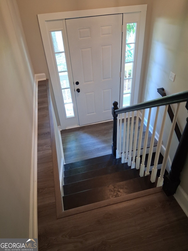 8229 Queens Drive - Photo 23