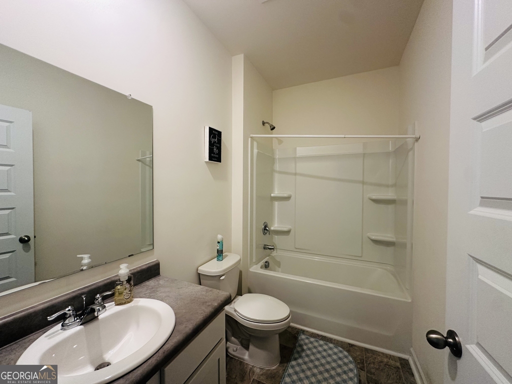 236 Sullivan Street - Photo 12