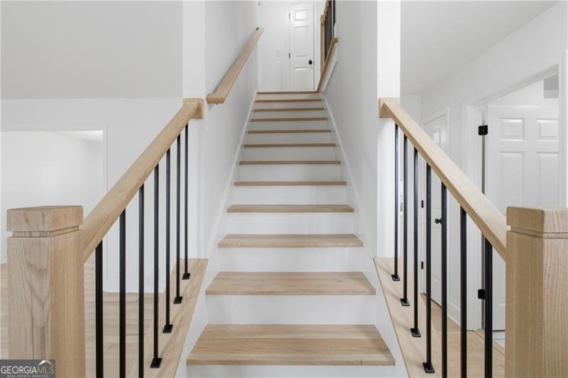 230 Pinebridge Court - Photo 18