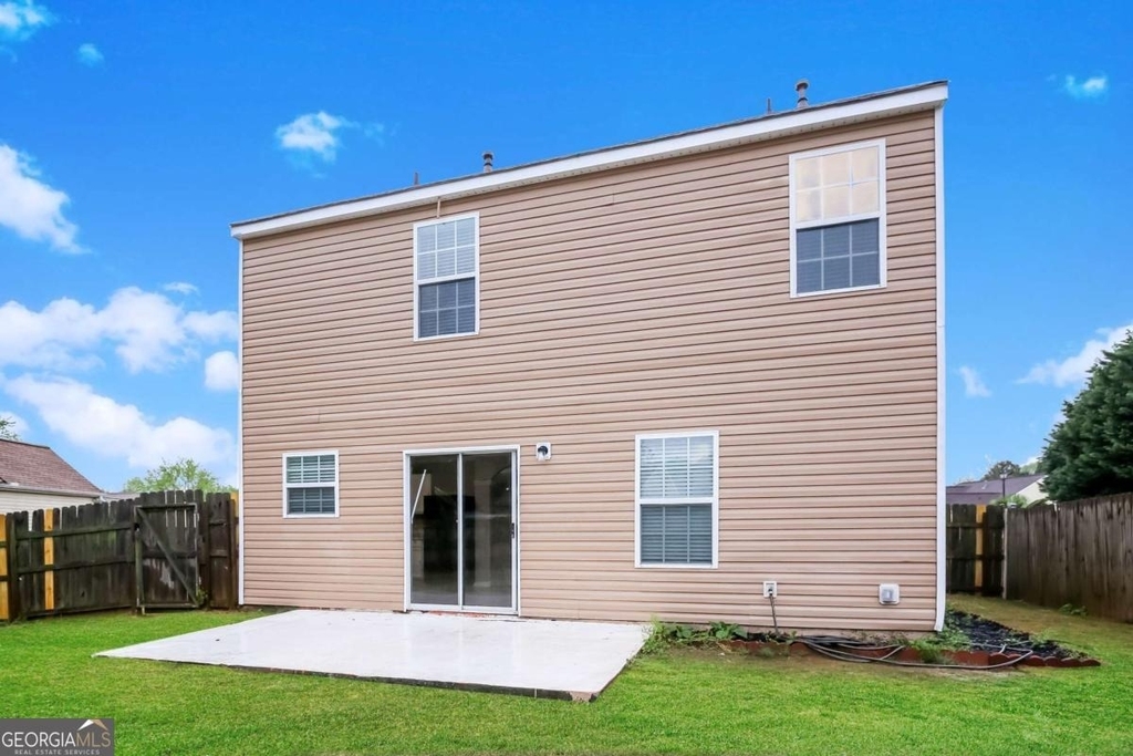 2454 Canary Court - Photo 14
