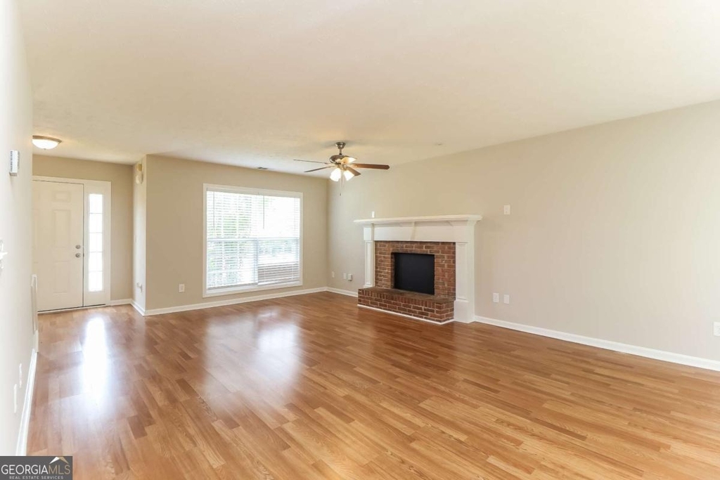 1387 Bramlett Forest Court - Photo 6