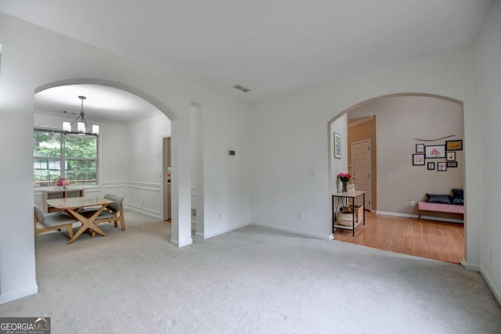 2172 Woodbriar Drive - Photo 7