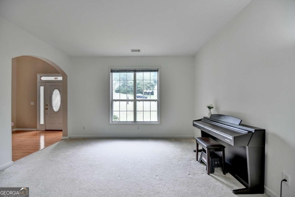 2172 Woodbriar Drive - Photo 5