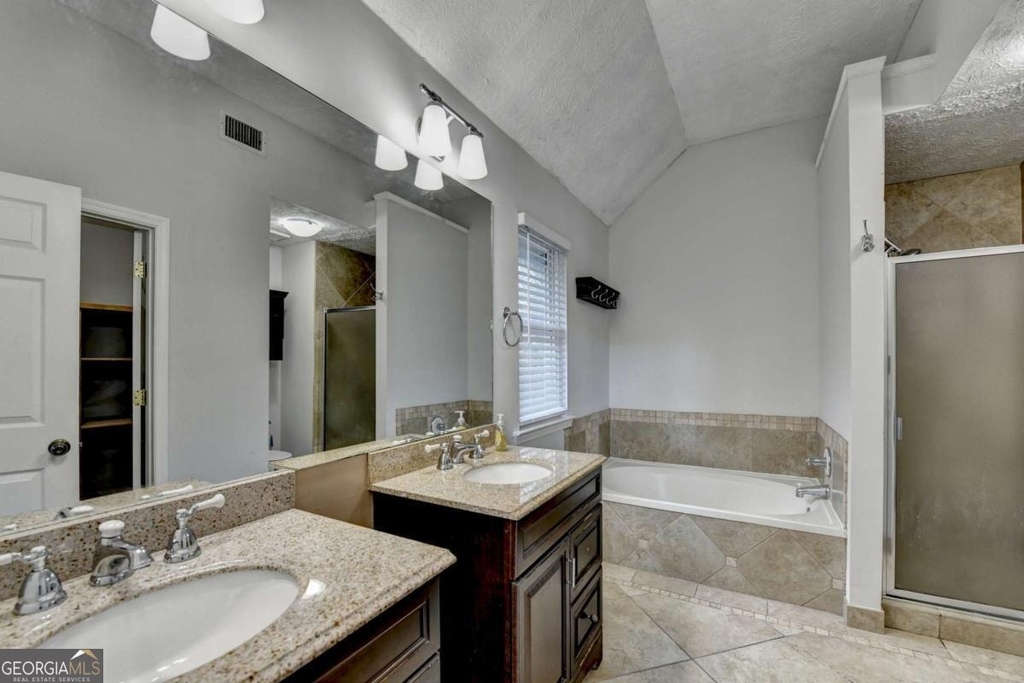 1112 Ashbury Drive - Photo 45