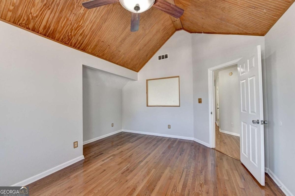 1112 Ashbury Drive - Photo 33