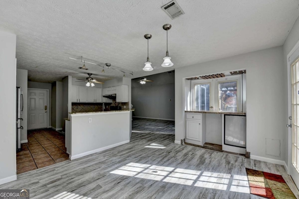 1112 Ashbury Drive - Photo 16