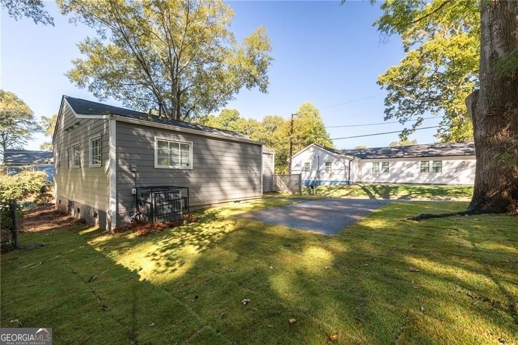 896 Oakland Drive - Photo 15