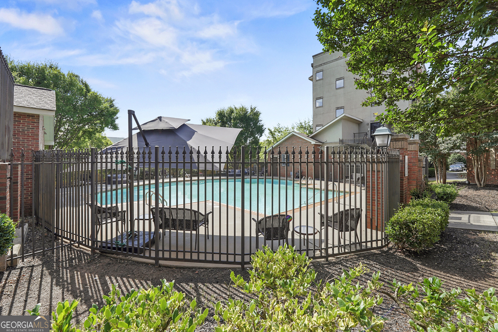 898 Oak Street Sw - Photo 3