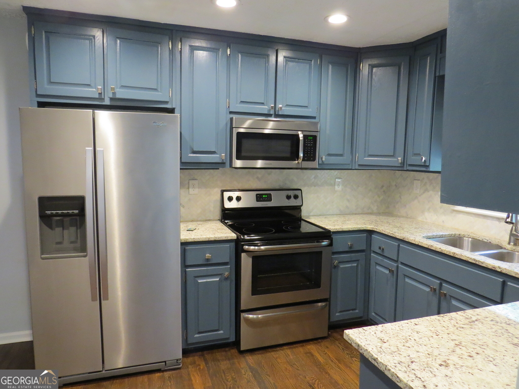 1570 Van Epps Street Se - Photo 6