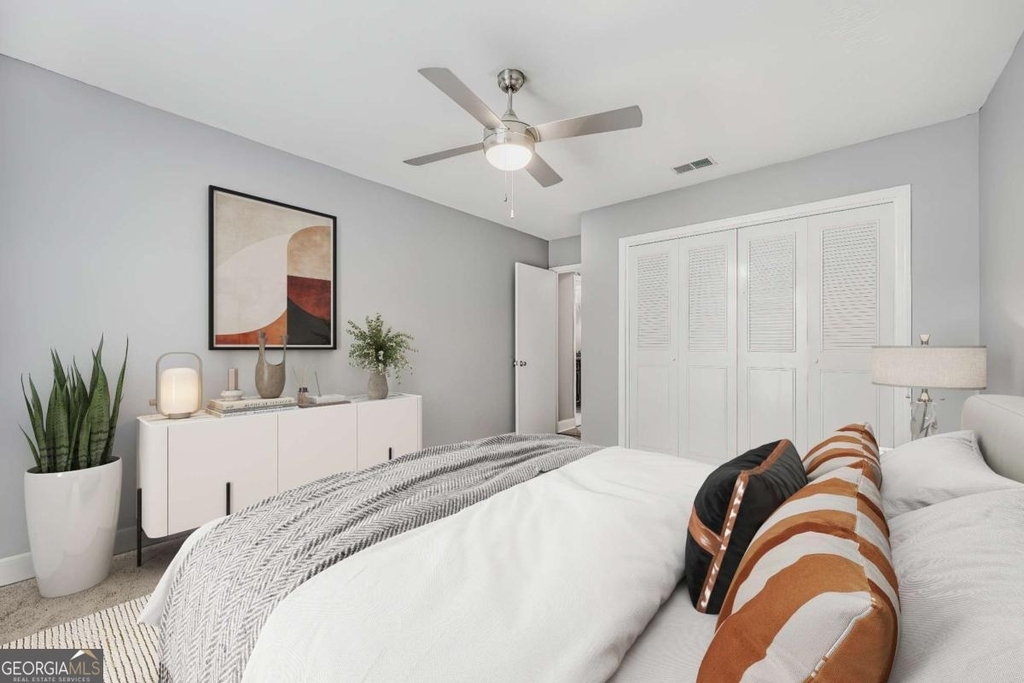 6851 Roswell Road - Photo 16