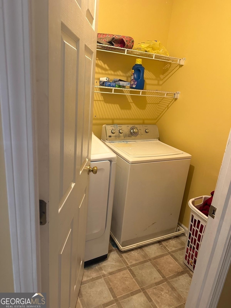 928 Shannon Road Sw - Photo 13