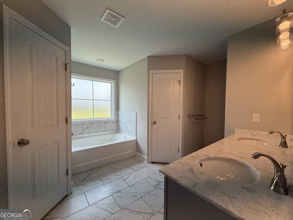 231 Creek Ridge Drive - Photo 11