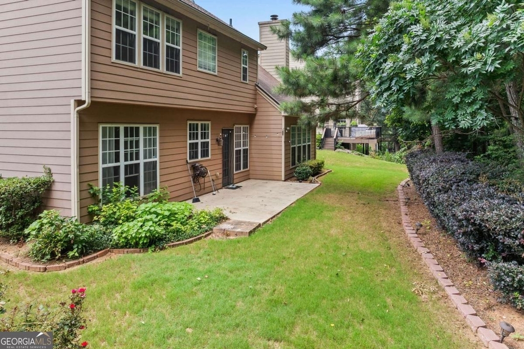 5087 Wellisford Court - Photo 35