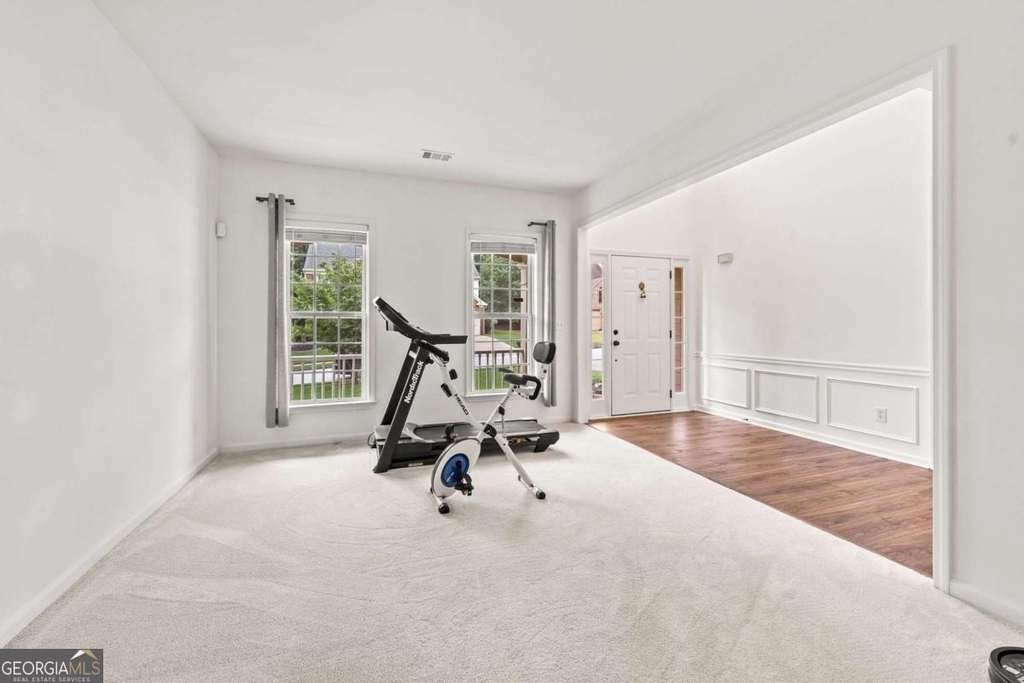 5087 Wellisford Court - Photo 8